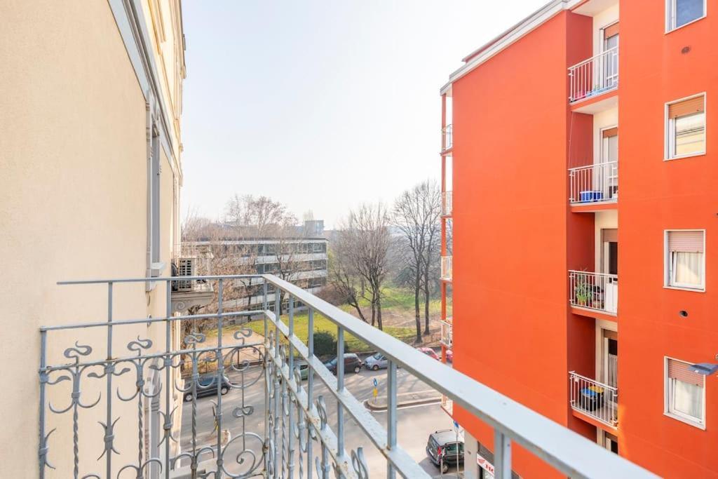 Modern Apartment In Milano Centrale Next To Metro M5 - Sarca 73 Exterior photo